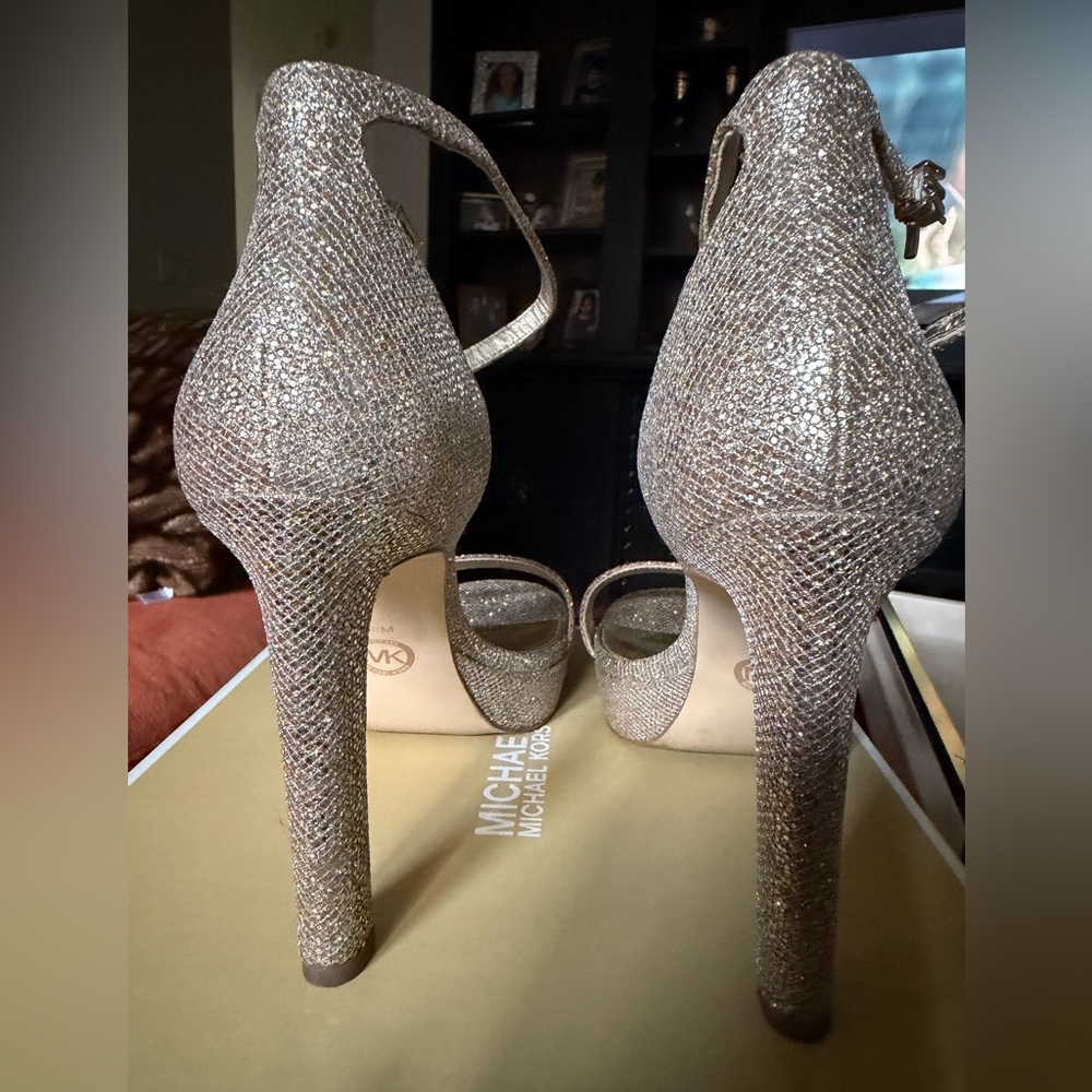 MICHAEL Michael Kors Margot Platform Dress Sandals Size 8.5 - Picture 5 of 9
